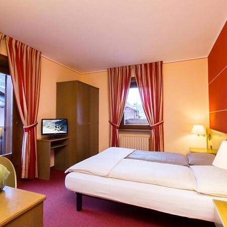 Hotel Krone 리비뇨 외부 사진